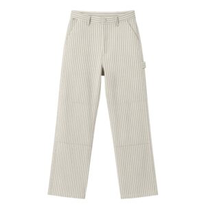 Stylish Black Denim Jeans – Trendy Frayed Hem, Comfortable Fit.