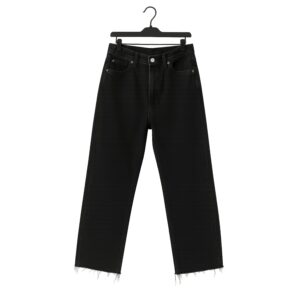Stylish Black Denim Jeans with Frayed Hem – A Perfect Blend of Comfort.